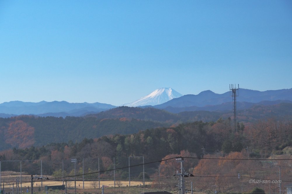 クリックで拡大表示<あさひ山展望公園からの富士山(11:03)>